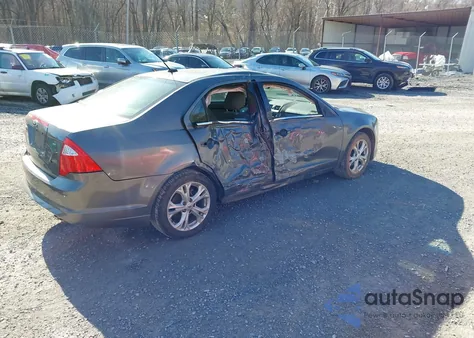 2012 Ford Fusion Se z USA, uszkodzony, nr VIN 3FAHP0HA1CR408805